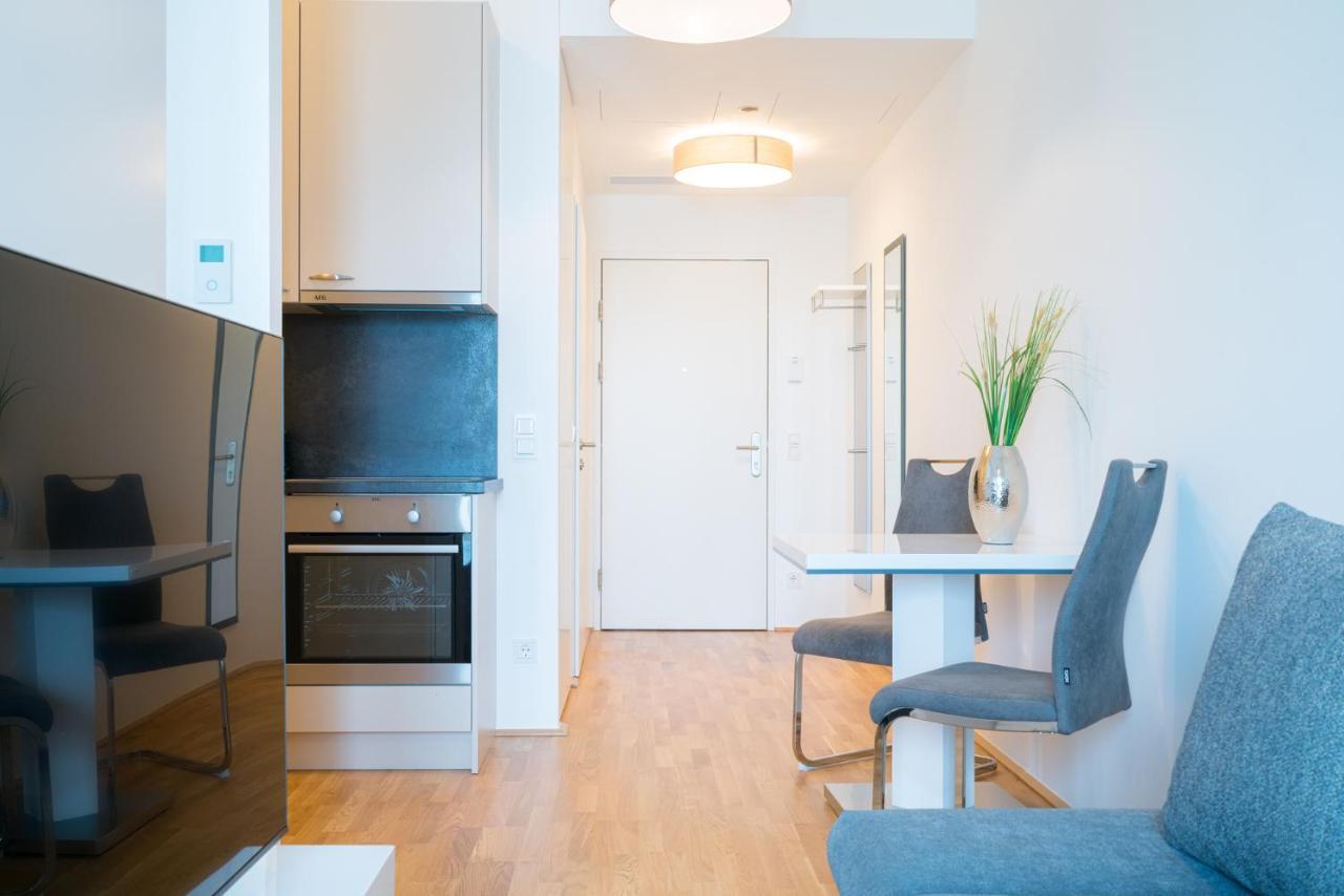Vienna Residence, Marina Tower - Danube Екстер'єр фото