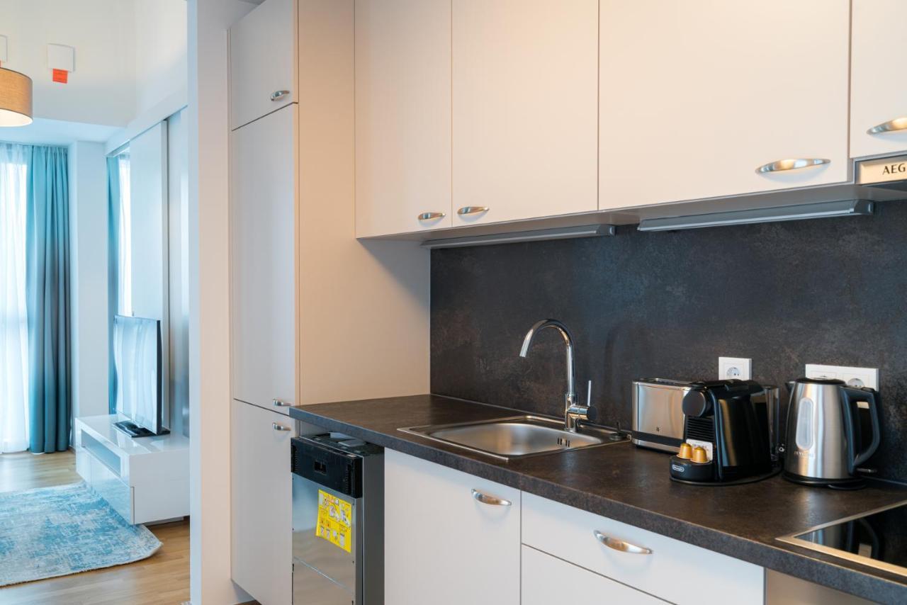 Vienna Residence, Marina Tower - Danube Екстер'єр фото