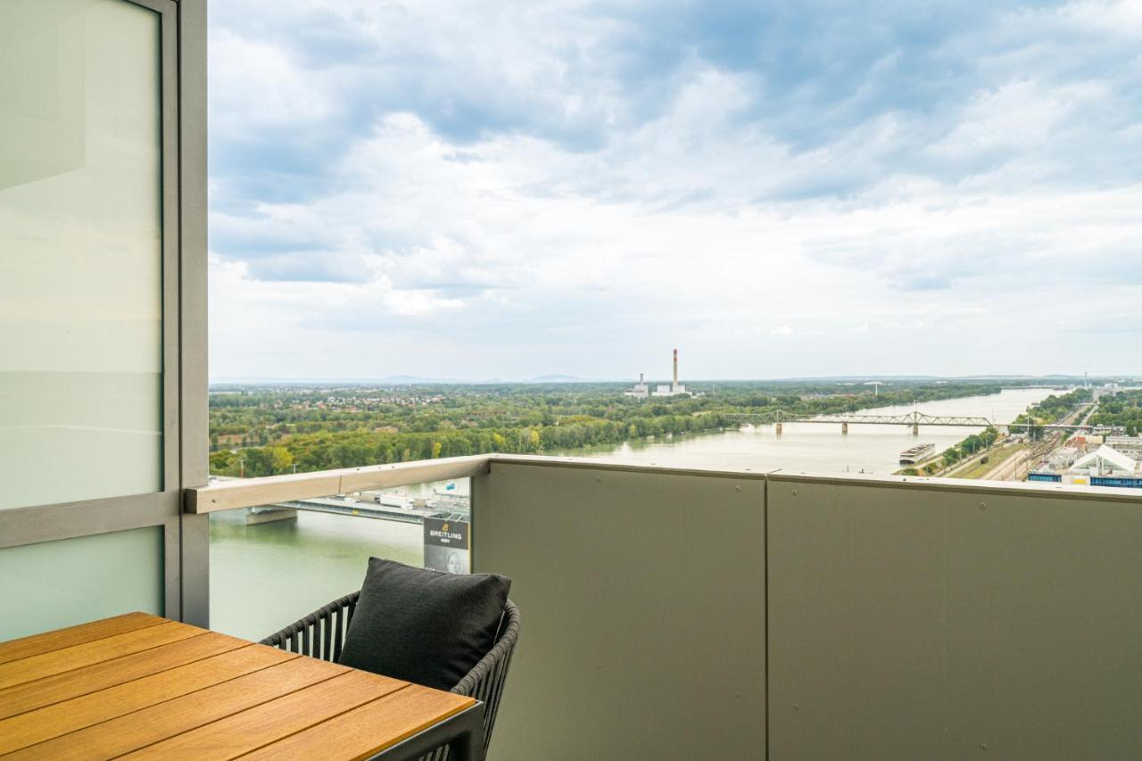 Vienna Residence, Marina Tower - Danube Екстер'єр фото