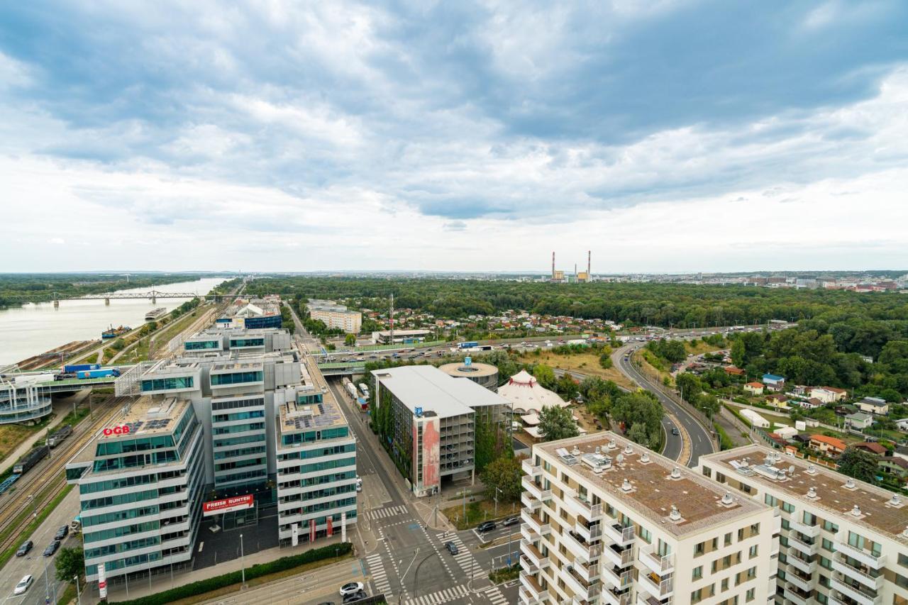 Vienna Residence, Marina Tower - Danube Екстер'єр фото