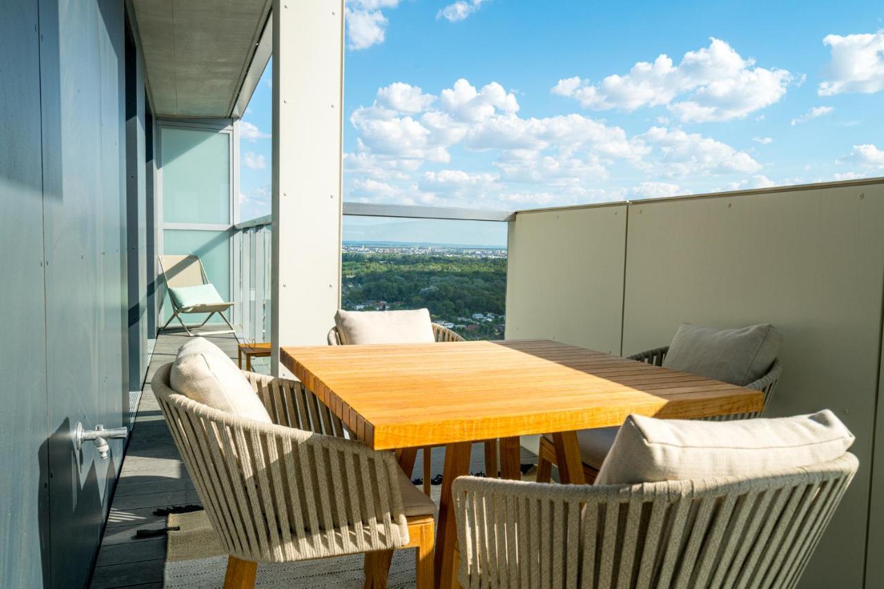 Vienna Residence, Marina Tower - Danube Екстер'єр фото