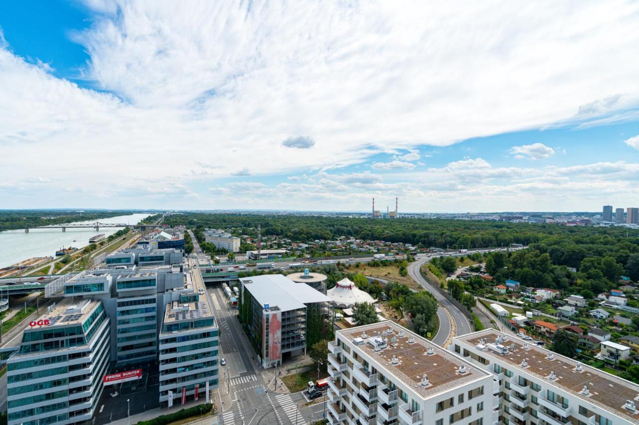 Vienna Residence, Marina Tower - Danube Екстер'єр фото